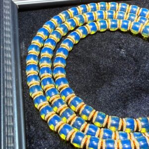 Collares
